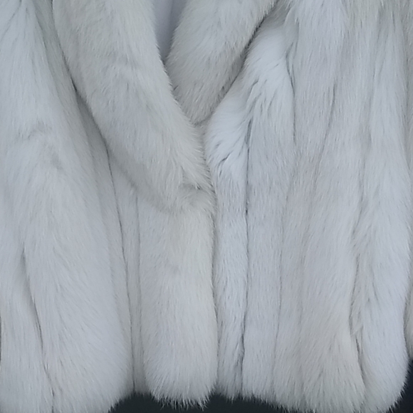 🆕white fox fur - Picture 11 of 11